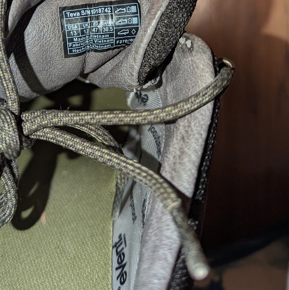 Teva Arrowood Riva Waterproof Hiking Shoes Men's 13 Olive Green Leather GUC - Picture 8 of 9